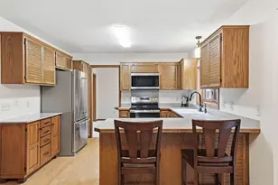 4085 Deerwood Trail, Eagan, MN 55122 - Photo 12