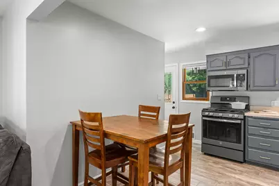784 Mary Street N, Maplewood, MN 55119 - Photo 8