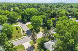 784 Mary St N, Maplewood, MN 55119 - Photo 36
