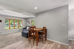 784 Mary St N, Maplewood, MN 55119 - Photo 12