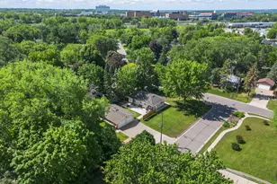 784 Mary St N, Maplewood, MN 55119 - Photo 38