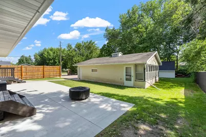 784 Mary Street N, Maplewood, MN 55119 - Photo 30