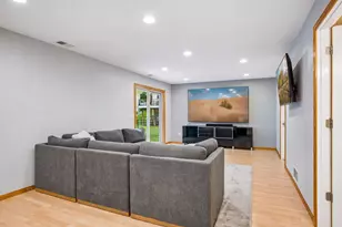 18106 91st Ave N, Maple Grove, MN 55311 - Photo 28