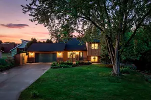 456 Vadnais Rd, Vadnais Heights, MN 55127 - Photo 1