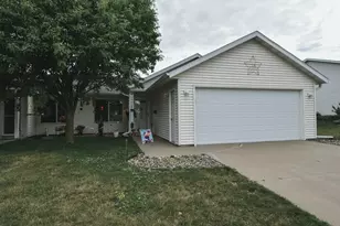 597 19th St, Zumbrota, MN 55992 - Photo 1