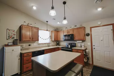 597 19th Street, Zumbrota, MN 55992 - Photo 4