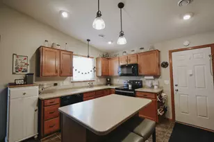 597 19th St, Zumbrota, MN 55992 - Photo 4