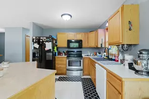 919 Lincoln Ave, Amery, WI 54001 - Photo 24