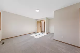 1193 Shawmut St S, Shakopee, MN 55379 - Photo 14