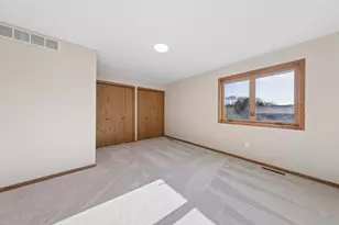 1193 Shawmut St S, Shakopee, MN 55379 - Photo 12