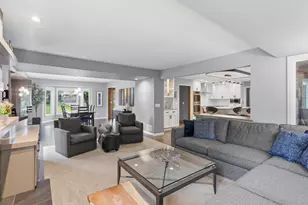 4031 Terrace Ln, Hopkins, MN 55305 - Photo 12