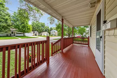 720 8th Avenue NW, Faribault, MN 55021 - Photo 4