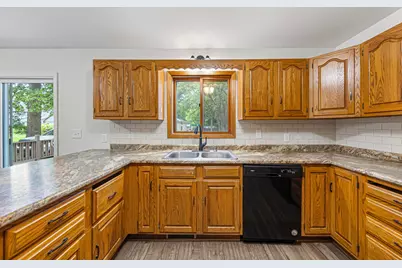 720 8th Avenue NW, Faribault, MN 55021 - Photo 16