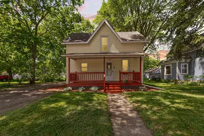 720 8th Avenue NW, Faribault, MN 55021 - Photo 2