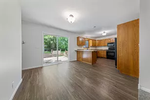720 8th Ave NW, Faribault, MN 55021 - Photo 18