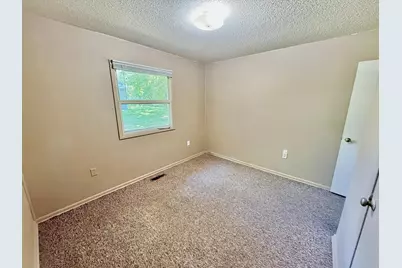 308 17th Street NW, Willmar, MN 56201 - Photo 8