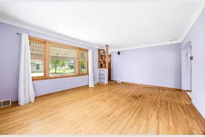 1951 Fremont Avenue E, Saint Paul, MN 55119 - Photo 4