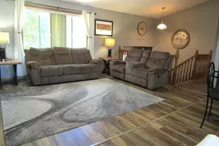 217 London Rd, Marshall, MN 56258 - Photo 4