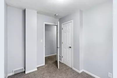 10500 Vessey Road, Bloomington, MN 55437 - Photo 26