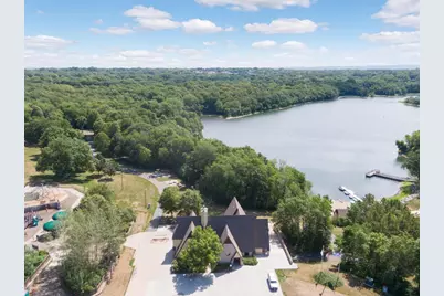 8713 Lakeview Circle, Bloomington, MN 55438 - Photo 52