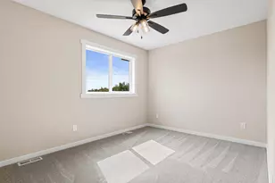 829 N Grant St, Ellsworth, WI 54011 - Photo 24