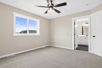 829 N Grant Street, Ellsworth, WI 54011 - Photo 26