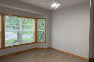 9260 Icosa St, Lakeville, MN 55044 - Photo 6
