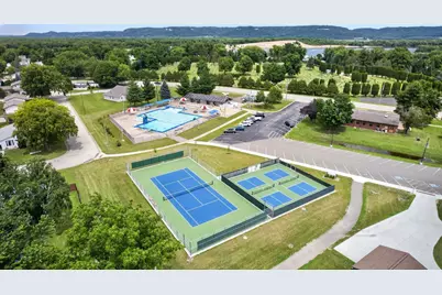 225 Lawrence Boulevard W #301, Wabasha, MN 55981 - Photo 84