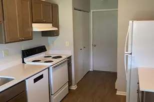 414 4th St SE, Austin, MN 55912 - Photo 2