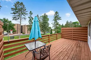 324 Shawnee Trail, Shakopee, MN 55379 - Photo 10