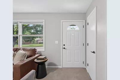 3225 Utah Avenue N, Crystal, MN 55427 - Photo 2
