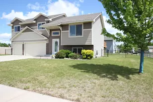 37621 Hawthorne Ave, North Branch, MN 55056 - Photo 24