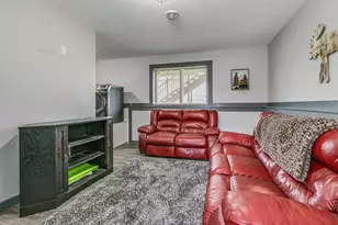 37621 Hawthorne Ave, North Branch, MN 55056 - Photo 18