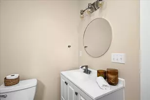 4124 W Calvary Rd, Duluth, MN 55803 - Photo 16