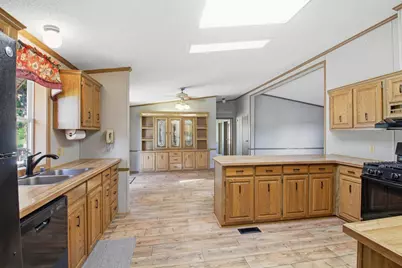 7001 County Road 40 NE, New London, MN 56273 - Photo 4