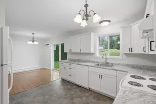 784 Paperjack Dr, New Richmond, WI 54017 - Photo 4