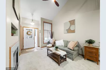6333 Saddlebred Way, Forest Lake, MN 55025 - Photo 24