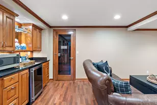 5252 Drew Ave S, Minneapolis, MN 55410 - Photo 16