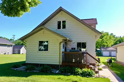 218 1st Street NE, Clara City, MN 56222 - Photo 4