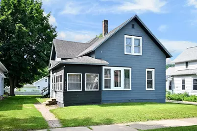 1051 W King Street, Winona, MN 55987 - Photo 1