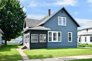 1051 W King St, Winona, MN 55987 - Photo 1