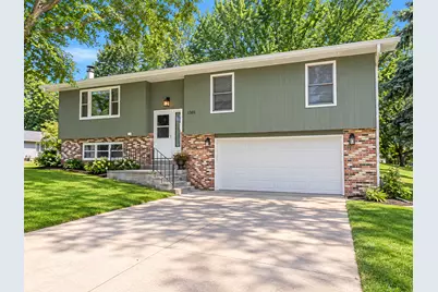 1301 9th Street SE, Willmar, MN 56201 - Photo 1