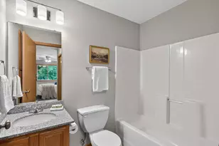 5831 Lake Curve Ln, Brooklyn Center, MN 55429 - Photo 8
