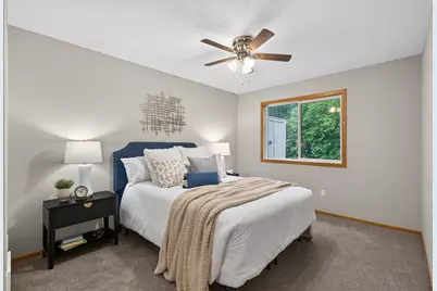 5831 Lake Curve Lane, Brooklyn Center, MN 55429 - Photo 6