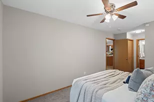 5831 Lake Curve Ln, Brooklyn Center, MN 55429 - Photo 16