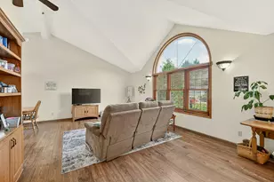 525 16th St SW, Owatonna, MN 55060 - Photo 6