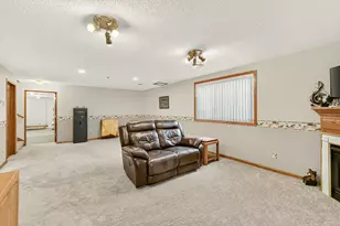 525 16th St SW, Owatonna, MN 55060 - Photo 20