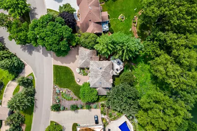 5708 Long Brake Trail, Edina, MN 55439 - Photo 74