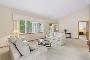 12795 Falcon Dr, Apple Valley, MN 55124 - Photo 12
