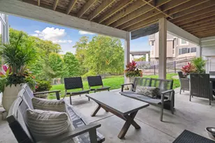 9810 Sky Ln, Eden Prairie, MN 55347 - Photo 90